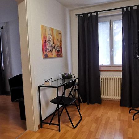 ציריך Turicum Apartment Mit Balkon Und Parkplatz מראה חיצוני תמונה